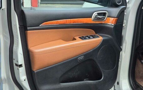 Jeep Grand Cherokee, 2012 год, 1 550 000 рублей, 4 фотография