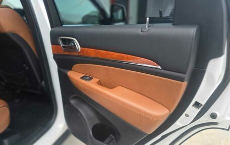 Jeep Grand Cherokee, 2012 год, 1 550 000 рублей, 5 фотография