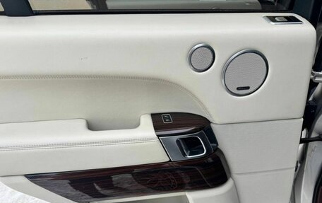 Land Rover Range Rover IV рестайлинг, 2015 год, 4 380 000 рублей, 16 фотография
