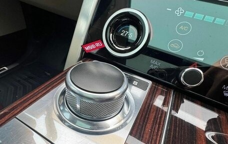 Land Rover Range Rover IV рестайлинг, 2015 год, 4 380 000 рублей, 27 фотография