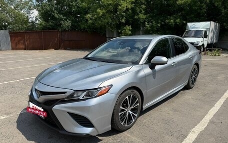 Toyota Camry, 2020 год, 2 500 000 рублей, 8 фотография