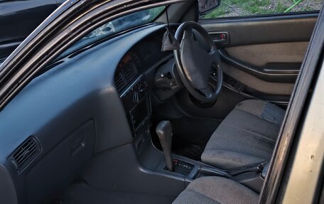Toyota Camry, 1991 год, 210 000 рублей, 3 фотография