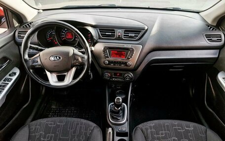 KIA Rio III рестайлинг, 2013 год, 735 000 рублей, 11 фотография