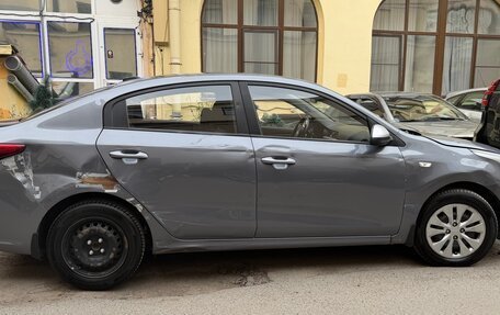 KIA Rio IV, 2018 год, 550 000 рублей, 4 фотография