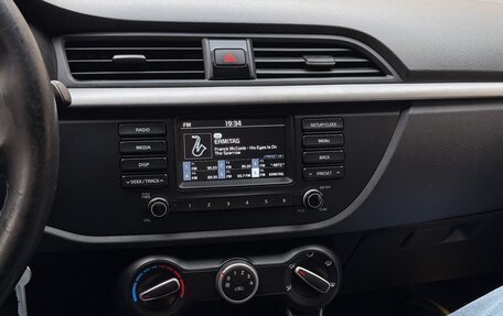 KIA Rio IV, 2018 год, 550 000 рублей, 13 фотография