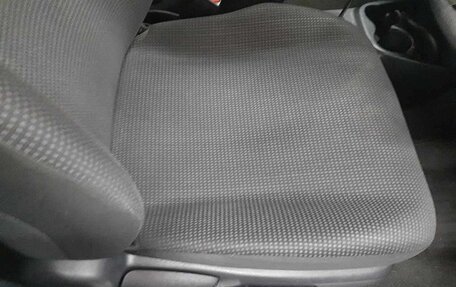 Toyota Vitz, 2019 год, 721 010 рублей, 10 фотография