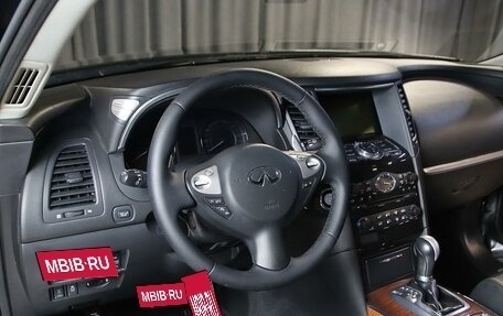 Infiniti FX II, 2012 год, 1 649 000 рублей, 9 фотография
