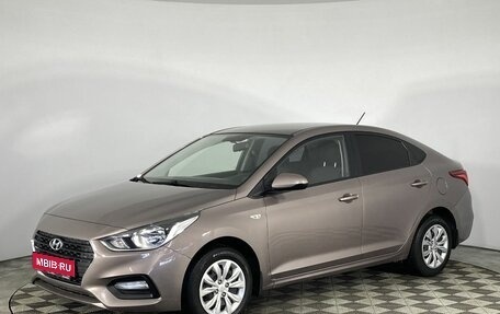 Hyundai Solaris II рестайлинг, 2018 год, 1 385 000 рублей, 1 фотография
