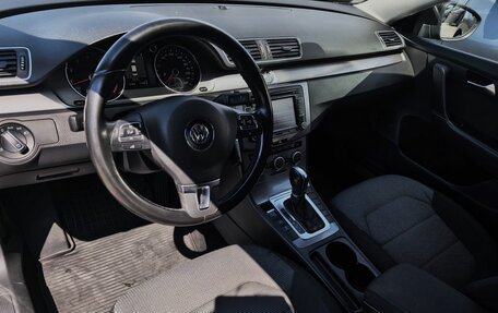 Volkswagen Passat B7, 2012 год, 1 299 000 рублей, 5 фотография