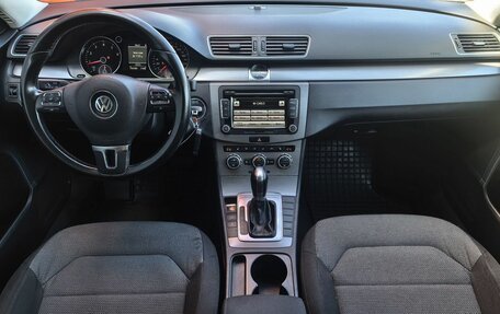 Volkswagen Passat B7, 2012 год, 1 299 000 рублей, 6 фотография