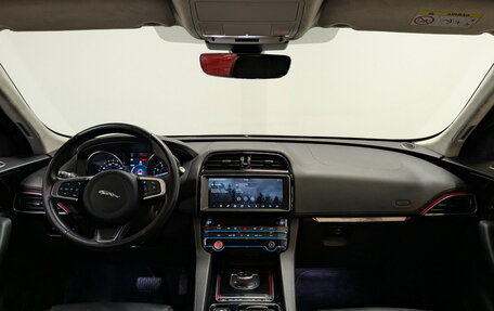 Jaguar F-Pace, 2020 год, 3 850 000 рублей, 14 фотография
