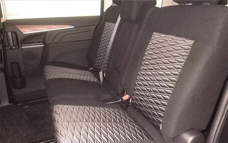 Mitsubishi Delica D:5 I, 2023 год, 2 700 000 рублей, 7 фотография