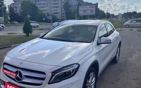 Mercedes-Benz GLA, 2014 год, 2 250 000 рублей, 2 фотография