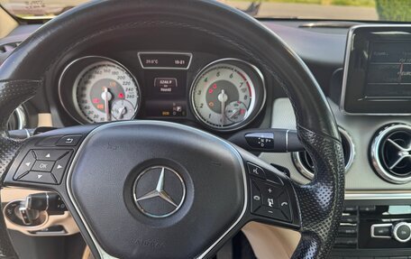 Mercedes-Benz GLA, 2014 год, 2 250 000 рублей, 14 фотография