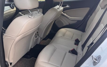 Mercedes-Benz GLA, 2014 год, 2 250 000 рублей, 16 фотография