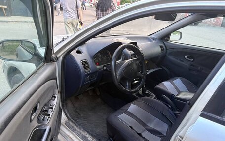 Mitsubishi Carisma I, 2000 год, 170 000 рублей, 6 фотография