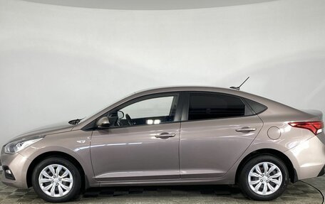 Hyundai Solaris II рестайлинг, 2018 год, 1 385 000 рублей, 2 фотография