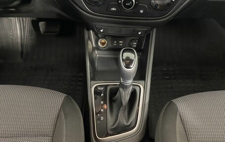Hyundai Solaris II рестайлинг, 2018 год, 1 385 000 рублей, 9 фотография