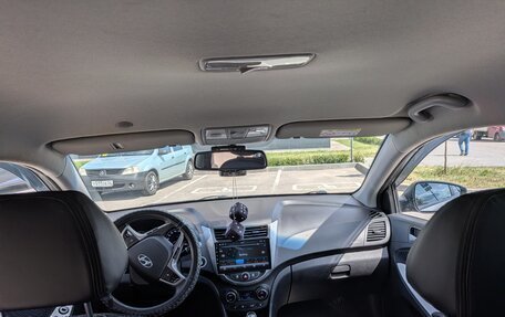 Hyundai Solaris II рестайлинг, 2014 год, 1 018 000 рублей, 11 фотография