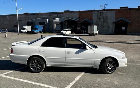 Toyota Chaser VI, 1998 год, 820 000 рублей, 2 фотография