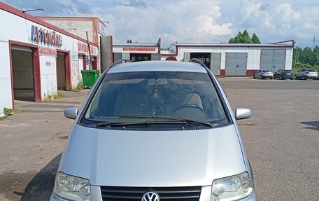 Volkswagen Sharan I рестайлинг, 2002 год, 600 000 рублей, 2 фотография