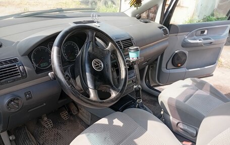 Volkswagen Sharan I рестайлинг, 2002 год, 600 000 рублей, 14 фотография