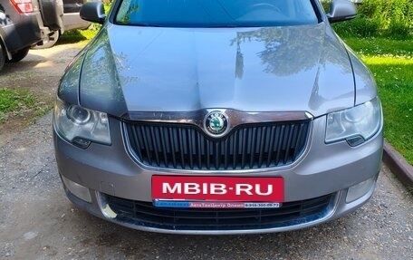 Skoda Superb III рестайлинг, 2011 год, 870 000 рублей, 26 фотография