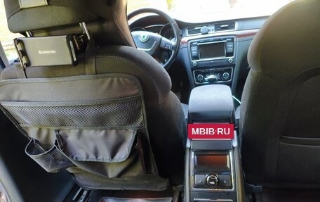 Skoda Superb III рестайлинг, 2011 год, 870 000 рублей, 22 фотография