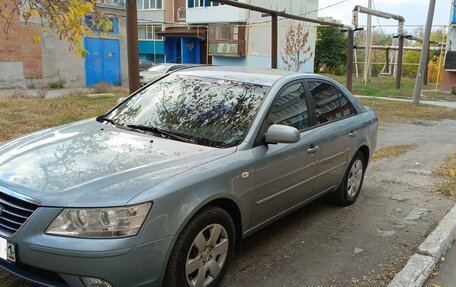 Hyundai Sonata VI, 2008 год, 700 000 рублей, 2 фотография