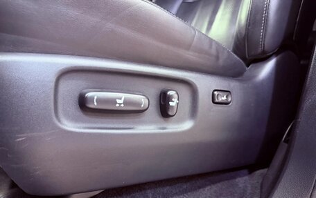 Toyota Land Cruiser 200, 2013 год, 3 199 000 рублей, 13 фотография