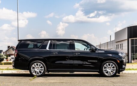 Chevrolet Suburban, 2023 год, 13 100 000 рублей, 5 фотография