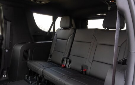 Chevrolet Suburban, 2023 год, 13 100 000 рублей, 11 фотография