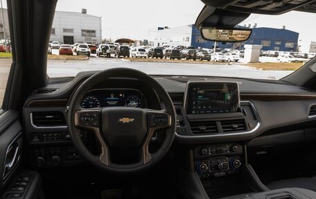 Chevrolet Suburban, 2023 год, 13 100 000 рублей, 15 фотография