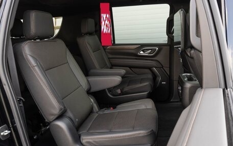 Chevrolet Suburban, 2023 год, 13 100 000 рублей, 13 фотография