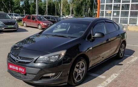 Opel Astra J, 2014 год, 780 000 рублей, 1 фотография