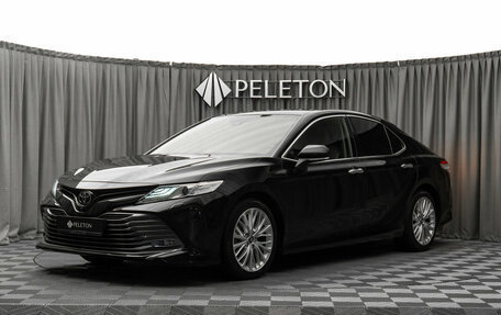 Toyota Camry, 2019 год, 3 240 000 рублей, 1 фотография