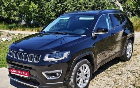 Jeep Compass II, 2020 год, 1 900 000 рублей, 2 фотография