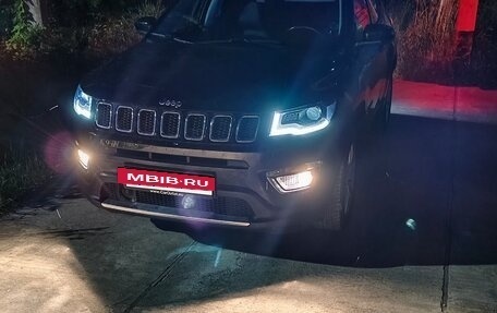 Jeep Compass II, 2020 год, 1 900 000 рублей, 9 фотография