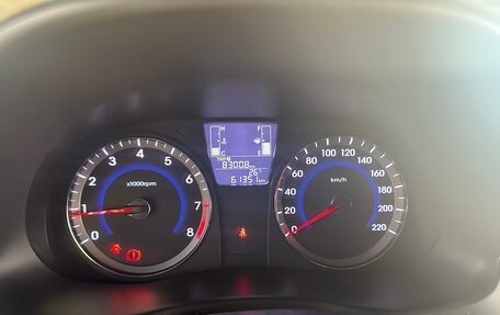 Hyundai Solaris II рестайлинг, 2014 год, 950 000 рублей, 8 фотография