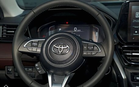 Toyota Urban Cruiser, 2026 год, 2 890 000 рублей, 7 фотография