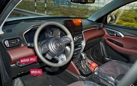Toyota Urban Cruiser, 2026 год, 2 890 000 рублей, 8 фотография
