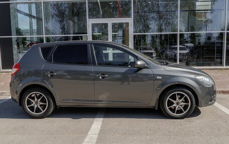 KIA cee'd I рестайлинг, 2011 год, 583 000 рублей, 4 фотография
