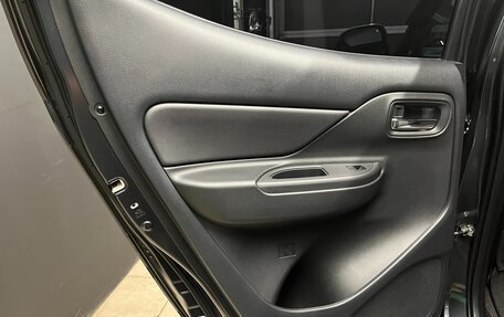 Mitsubishi L200 IV рестайлинг, 2023 год, 3 350 000 рублей, 10 фотография