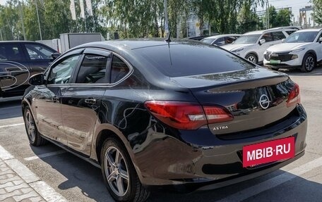 Opel Astra J, 2014 год, 780 000 рублей, 7 фотография