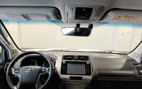 Toyota Land Cruiser Prado 150 рестайлинг 2, 2018 год, 4 600 000 рублей, 17 фотография