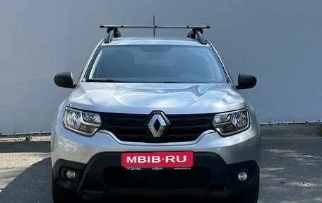 Renault Duster, 2022 год, 1 780 000 рублей, 2 фотография