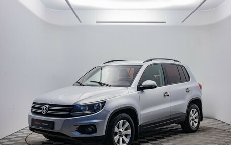 Volkswagen Tiguan I, 2012 год, 995 000 рублей, 2 фотография