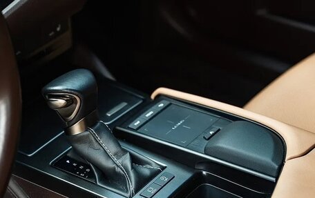Lexus ES VII, 2021 год, 12 фотография