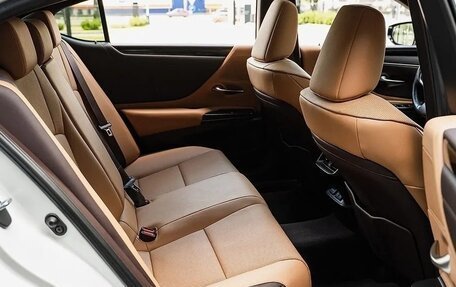 Lexus ES VII, 2021 год, 13 фотография