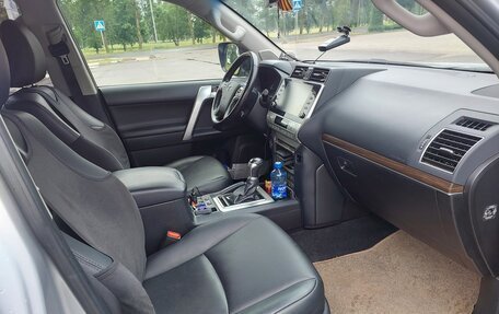 Toyota Land Cruiser Prado 150 рестайлинг 2, 2021 год, 6 900 000 рублей, 11 фотография